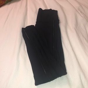 Black lululemon mesh leggings (high waisted)